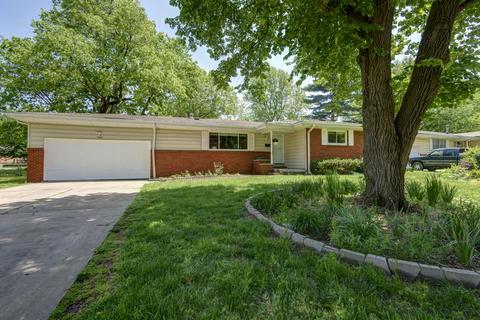 2302 S Linden Ave, Springfield, MO 65804 photo 1