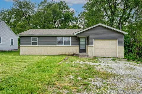 1113 N Cedarbrook Ave, Springfield, MO 65802 photo 1
