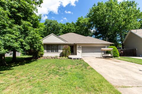 3835 N Pauls Pl, Springfield, MO 65803 photo 1