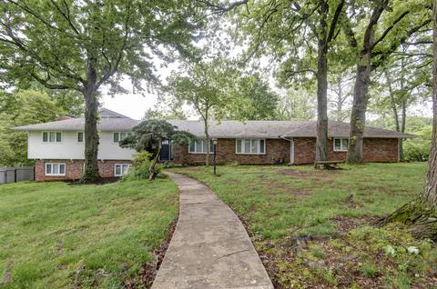 1538 S Bedford Rd, Springfield, MO 65809 photo 1