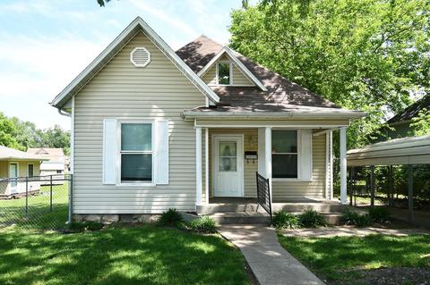 1011 W Thoman St, Springfield, MO 65803 photo 1