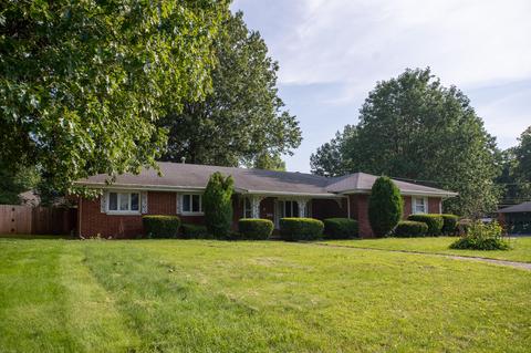 1326 W Cherokee St, Springfield, MO 65807 photo 1