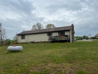 4099 Cravens Rd, Macomb, MO 65702 photo 9