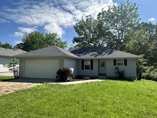 170 N Blair St, Marshfield, MO 65706 photo 1
