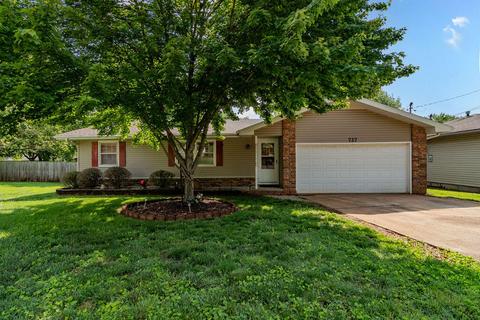 727 W Crestview St, Springfield, MO 65807 photo 1
