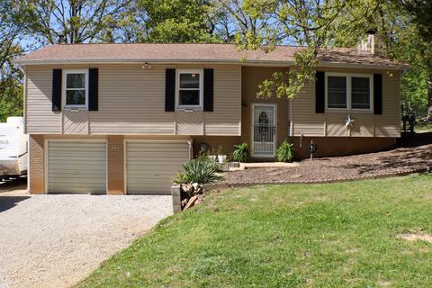 620 Sunset St, Cabool, MO 65689 photo 1