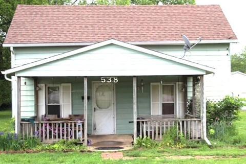 538 S Rinker Ave, Aurora, MO 65605 photo 1