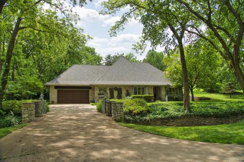 2450 E Barataria St, Springfield, MO 65804 photo 1