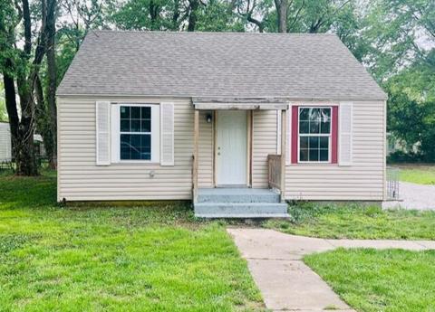 2223 N Hillcrest Ave, Springfield, MO 65803 photo 1