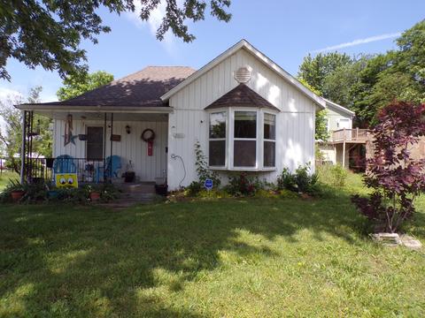 2011 N Ramsey Ave, Springfield, MO 65803 photo 1