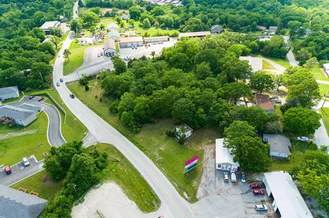 000 E State Highway 76, Branson, MO 65616 photo 2