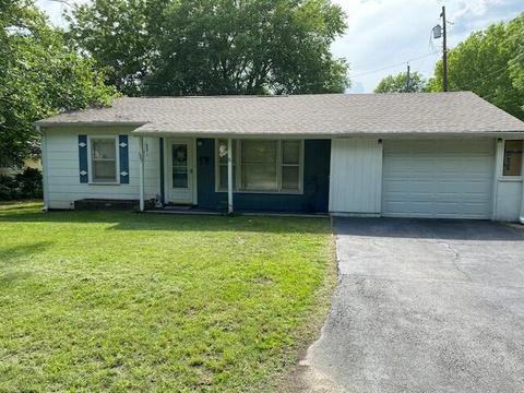 607 S Harrison Ave, Aurora, MO 65605 photo 1