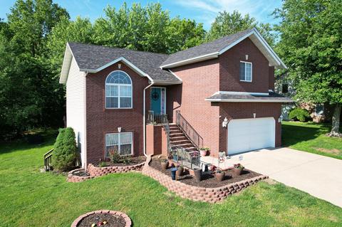 1210 E Robin St, Ozark, MO 65721 photo 1