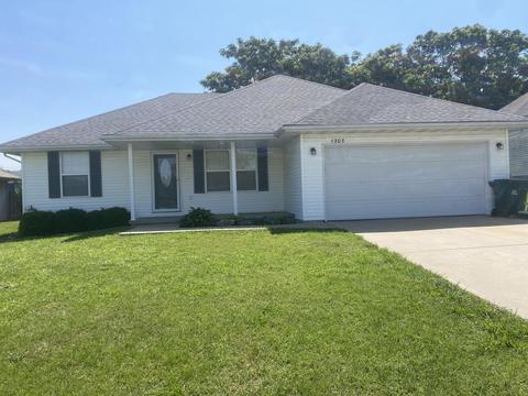 1303 Ginger Blue Ave, Monett, MO 65708 photo 1