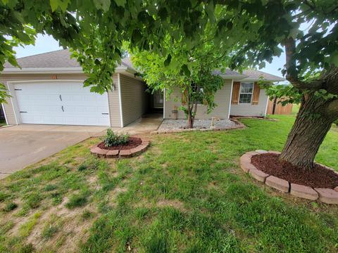 573 Cobblestone Ln, Sparta, MO 65753 photo 1