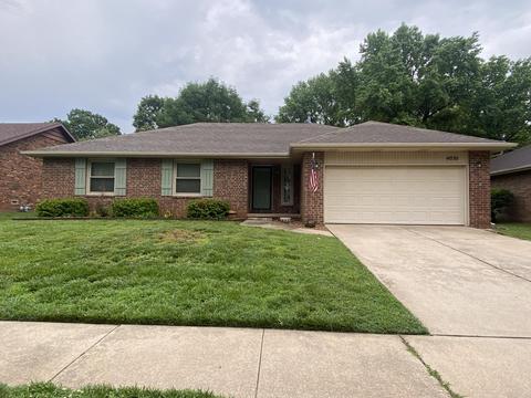 4030 S Parkcrest Ave, Springfield, MO 65807 photo 1