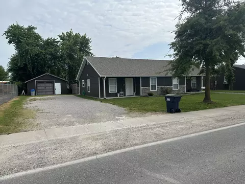 533 E Jackson St, Marshfield, MO 65706 photo 1