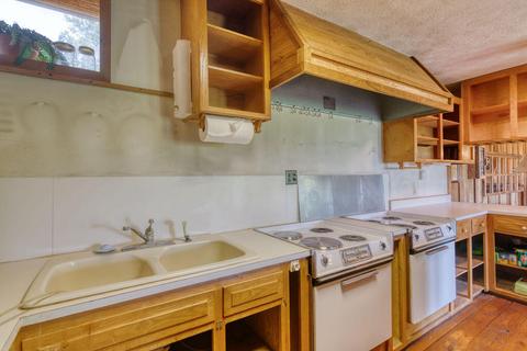 373 Longhorn Dr, Chadwick, MO 65629 photo 9