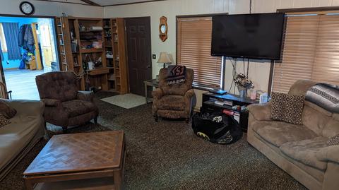 Living - 1404 6th St, Monett, MO 65708 photo 4 of 5