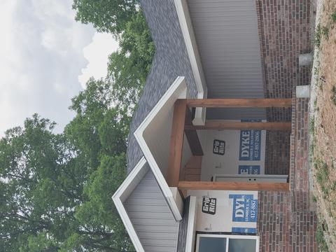 1004 S Brooks Ave, Ozark, MO 65721 photo 1
