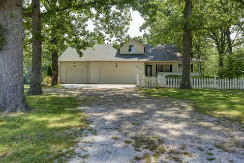 450 Maynard Rd, Nixa, MO 65714 photo 1