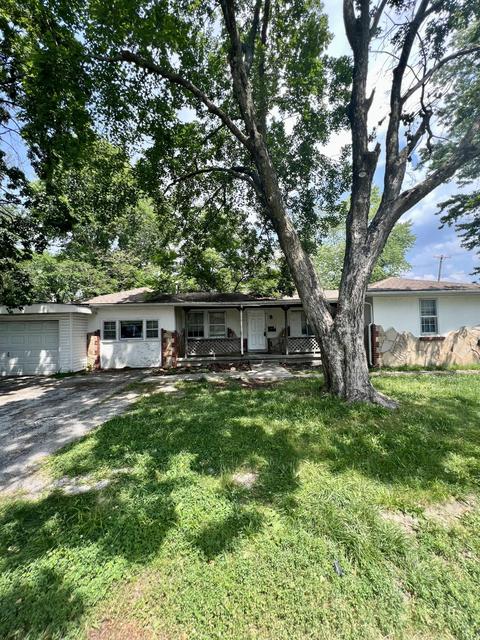 1758 N Delaware Ave, Springfield, MO 65803 photo 1