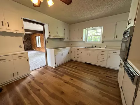 639 Mo 19, Thayer, MO 65791 photo 11