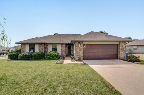 640 Kings Carriage Rd, Nixa, MO 65714 photo 1
