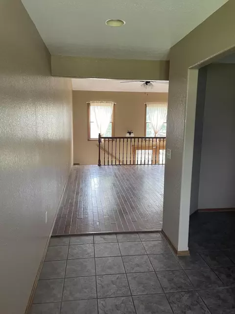 210 S Aspen St, Buffalo, MO 65622 photo 7