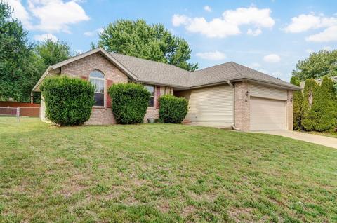 907 Turnberry Blvd, Ozark, MO 65721 photo 1