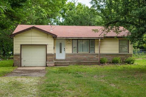 2207 E Grand St, Springfield, MO 65804 photo 1