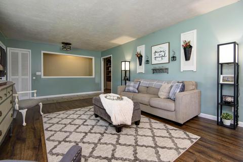 5811 S Hilltop Dr, Springfield, MO 65810 photo 9