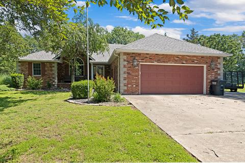 14124 E Patriot Rd, Nevada, MO 64772 photo 1
