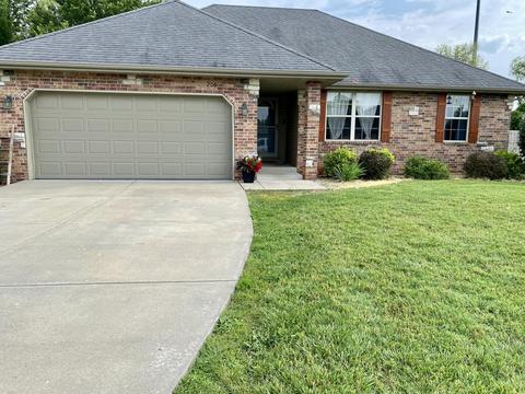 206 Pheasant, Willard, MO 65781 photo 1