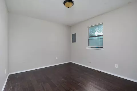 2049-2051 E Cairo, Springfield, MO 65802 photo 8