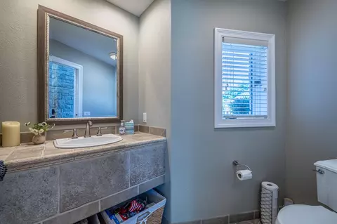 Bath - 6301 S Riverglen Rd, Ozark, MO 65721 photo 1 of 8