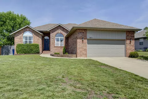 2801 W Riverbluff Dr, Ozark, MO 65721 photo 1