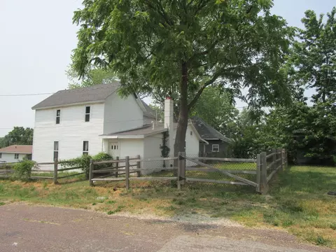 226 E 2nd St, Mountain View, MO 65548 photo 7