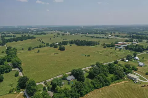 233 Kentucky Rd, Ozark, MO 65721 photo 5