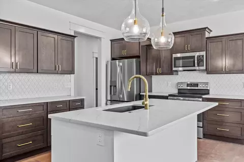 694 Wright St, Willard, MO 65781 photo 8