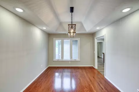 2732 N Oak Park Dr, Springfield, MO 65803 photo 7