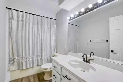 2732 N Oak Park Dr, Springfield, MO 65803 photo 48