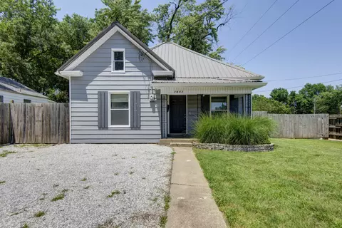 1603 W Lee St, Springfield, MO 65803 photo 1