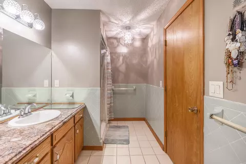 2835 W Farm Rd 80, Springfield, MO 65803 photo 23