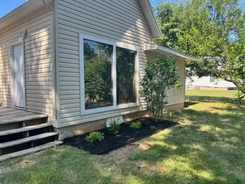 3327 W Lombard St, Springfield, MO 65802 photo 1
