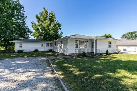 412 Beam St, Willard, MO 65781 photo 1