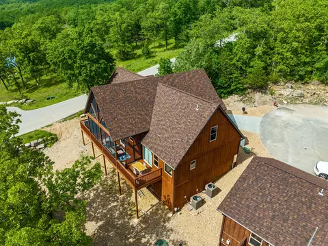 127 Poolside Way, Branson West, MO 65737 photo 3