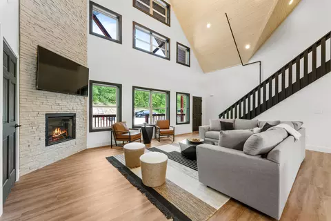 127 Poolside Way, Branson West, MO 65737 photo 7