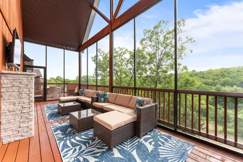 127 Poolside Way, Branson West, MO 65737 photo 34