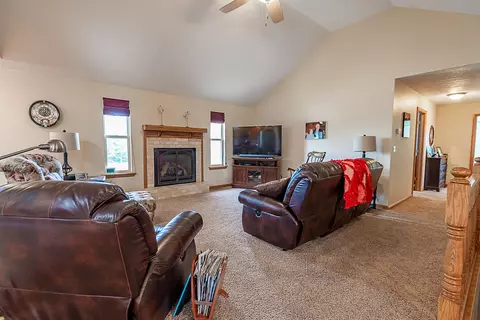 131 Edge Rd, Sparta, MO 65753 photo 9